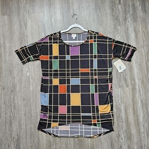 NEW LULAROE Black Irma Top...size S